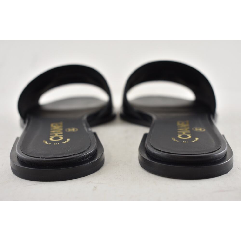 Chanel 23B Black Shiny Calfskin Leather Gold CC Logo Mule Slides Sandals Flat 38 - Picture 16 of 16